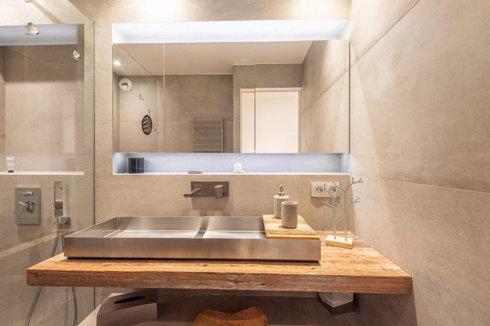 Mon Chez Vous - In The Heart Of The Old Town Apartment *
